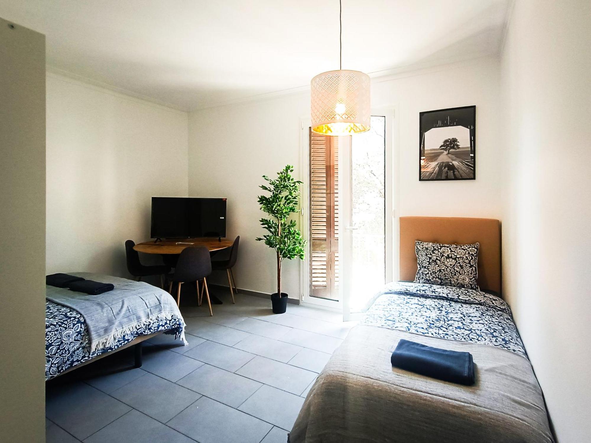 Hostel Private In Heart Of *